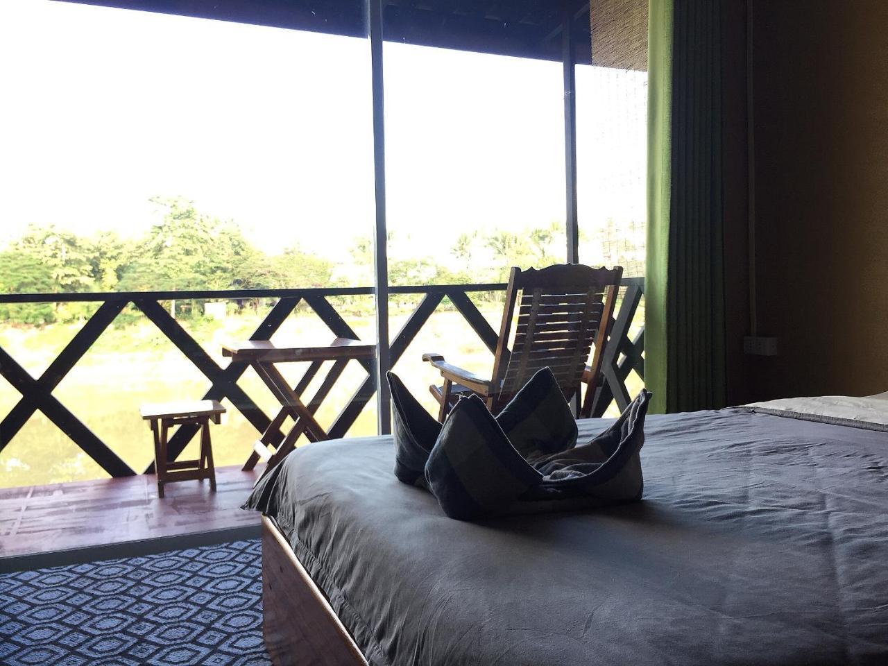 Mao Phasok Riverside Guesthouse Luang Prabang Buitenkant foto