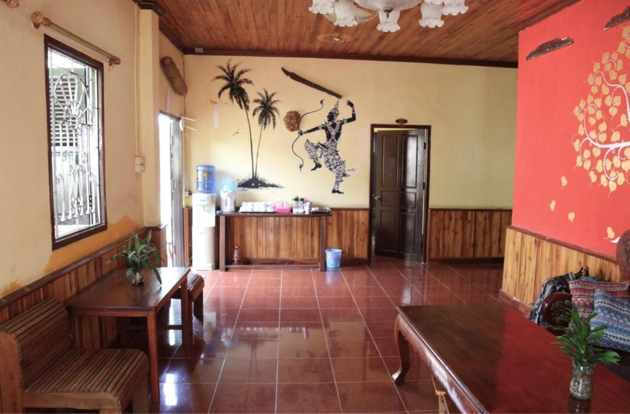 Mao Phasok Riverside Guesthouse Luang Prabang Buitenkant foto