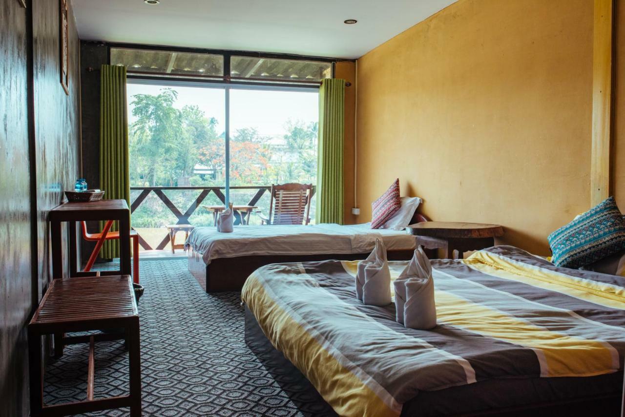 Mao Phasok Riverside Guesthouse Luang Prabang Buitenkant foto