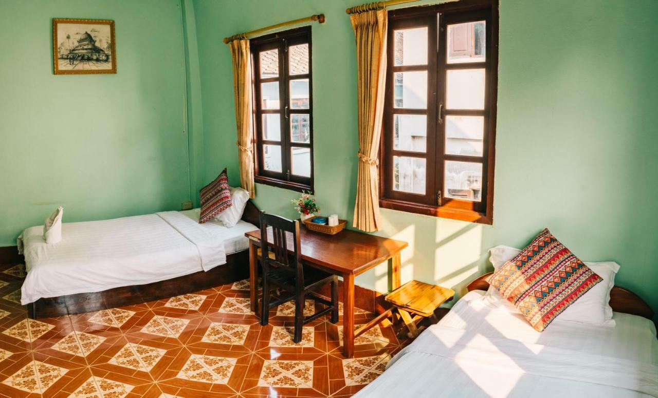 Mao Phasok Riverside Guesthouse Luang Prabang Buitenkant foto