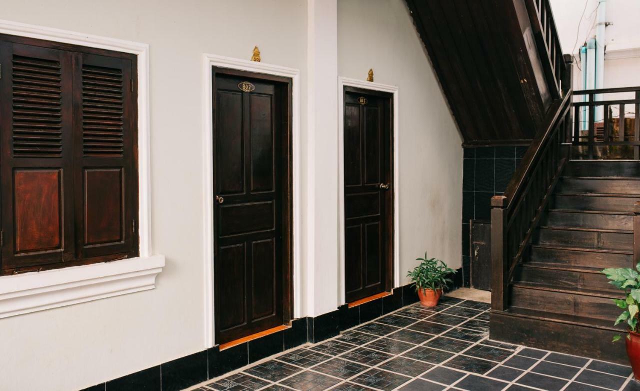 Mao Phasok Riverside Guesthouse Luang Prabang Buitenkant foto
