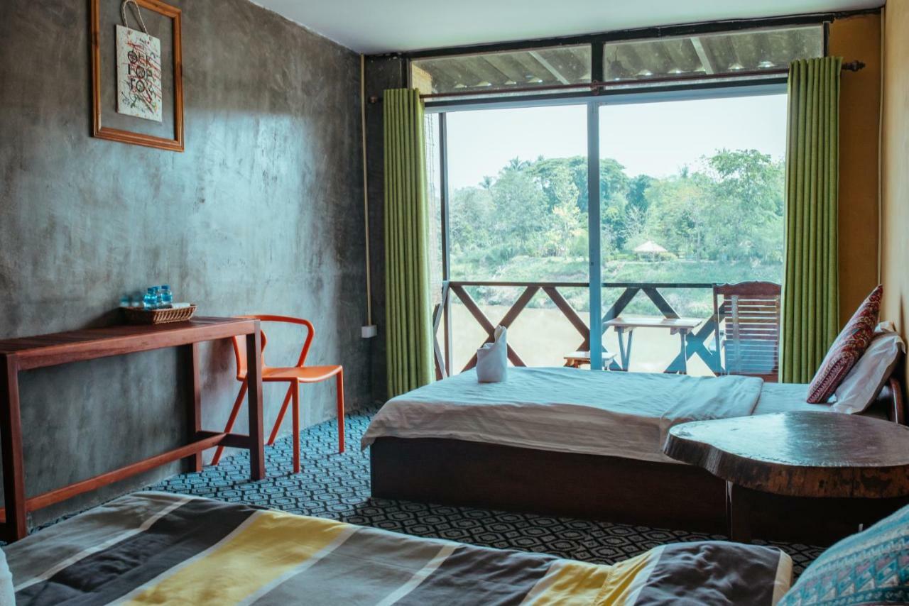 Mao Phasok Riverside Guesthouse Luang Prabang Buitenkant foto