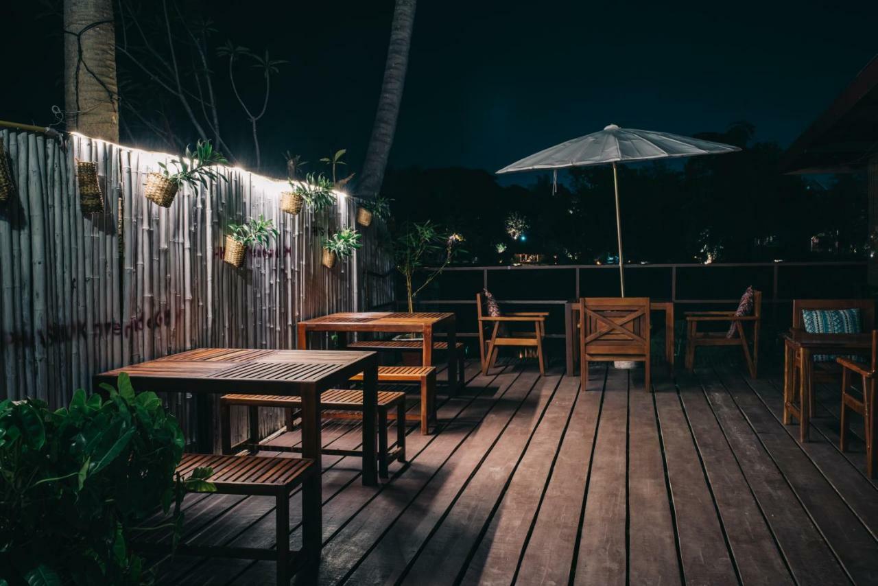 Mao Phasok Riverside Guesthouse Luang Prabang Buitenkant foto